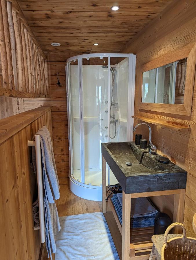 Bas De Chalet Au Coeur Des Aravis, Entre Lac Et Montagne サン・ジャン・ド・シックス エクステリア 写真